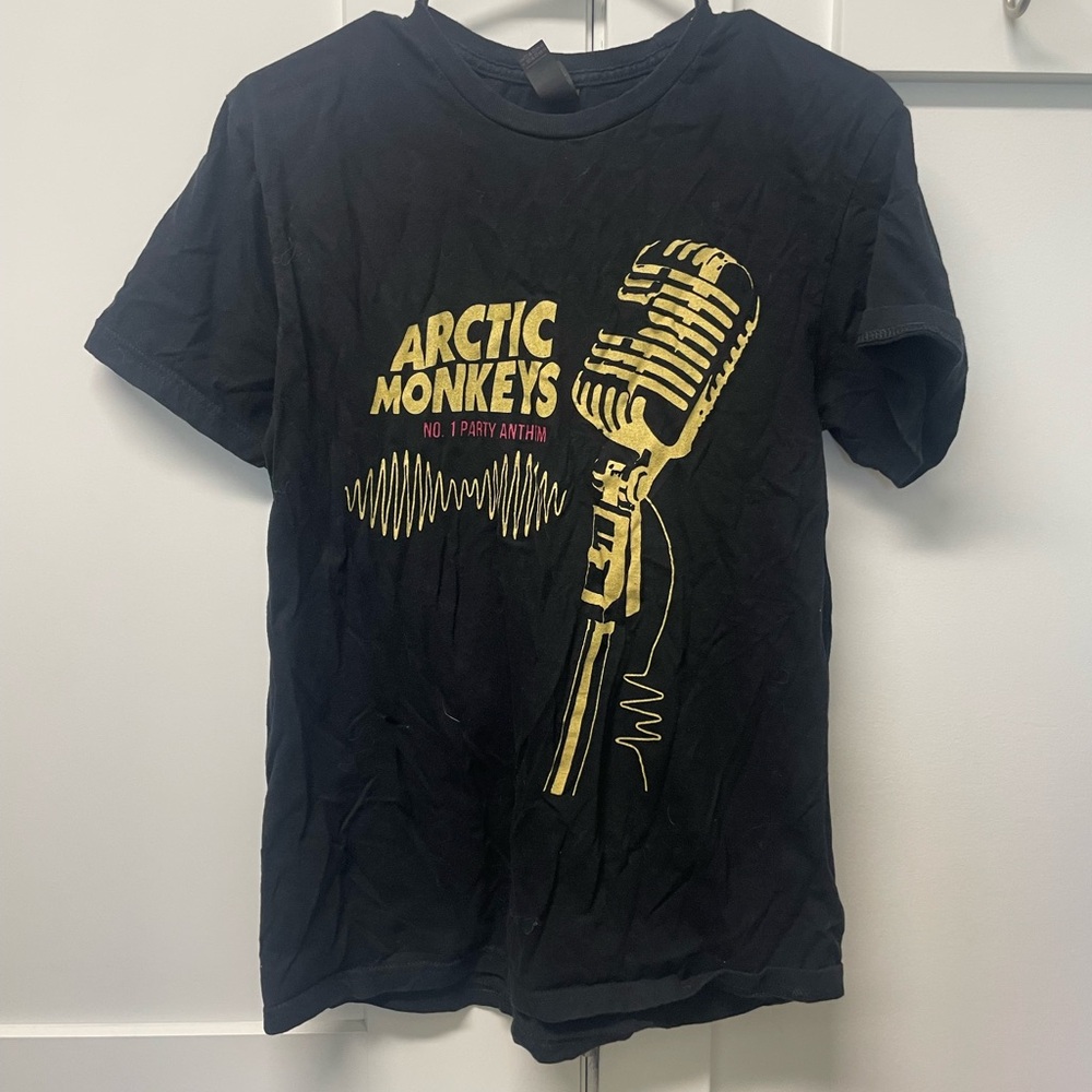 Gildan Softstyle artic monkeys band  Black Tee